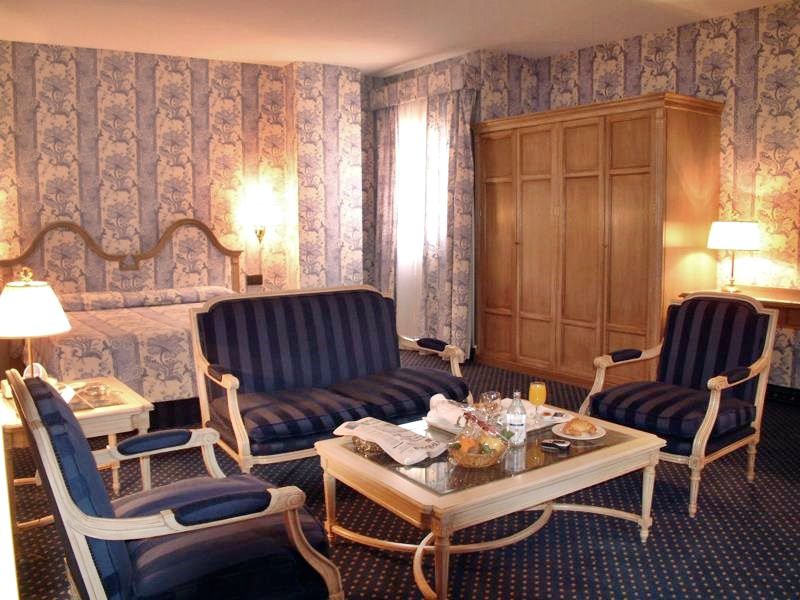 Hotel Ebora By Vivere Stays Талавера де ла Рейна Екстериор снимка